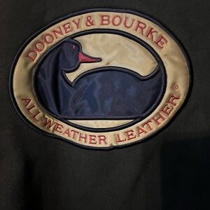Vintage Dooney & Bourke All-Weather Patch Heavy Weight Black Crew neck